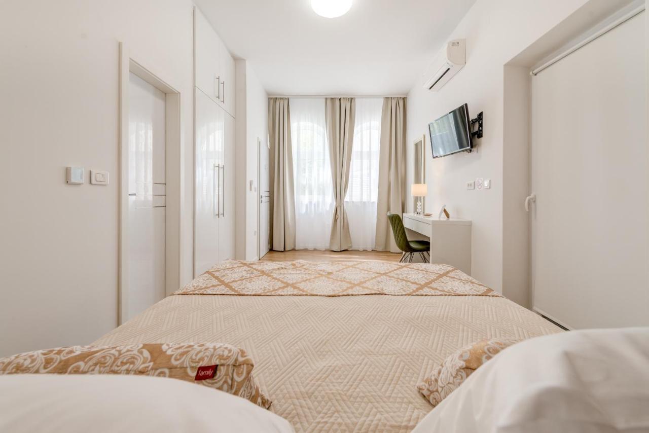 Villa Corona سبليت المظهر الخارجي الصورة