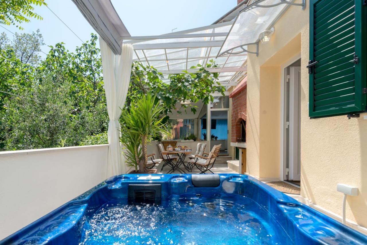 Villa Corona سبليت المظهر الخارجي الصورة